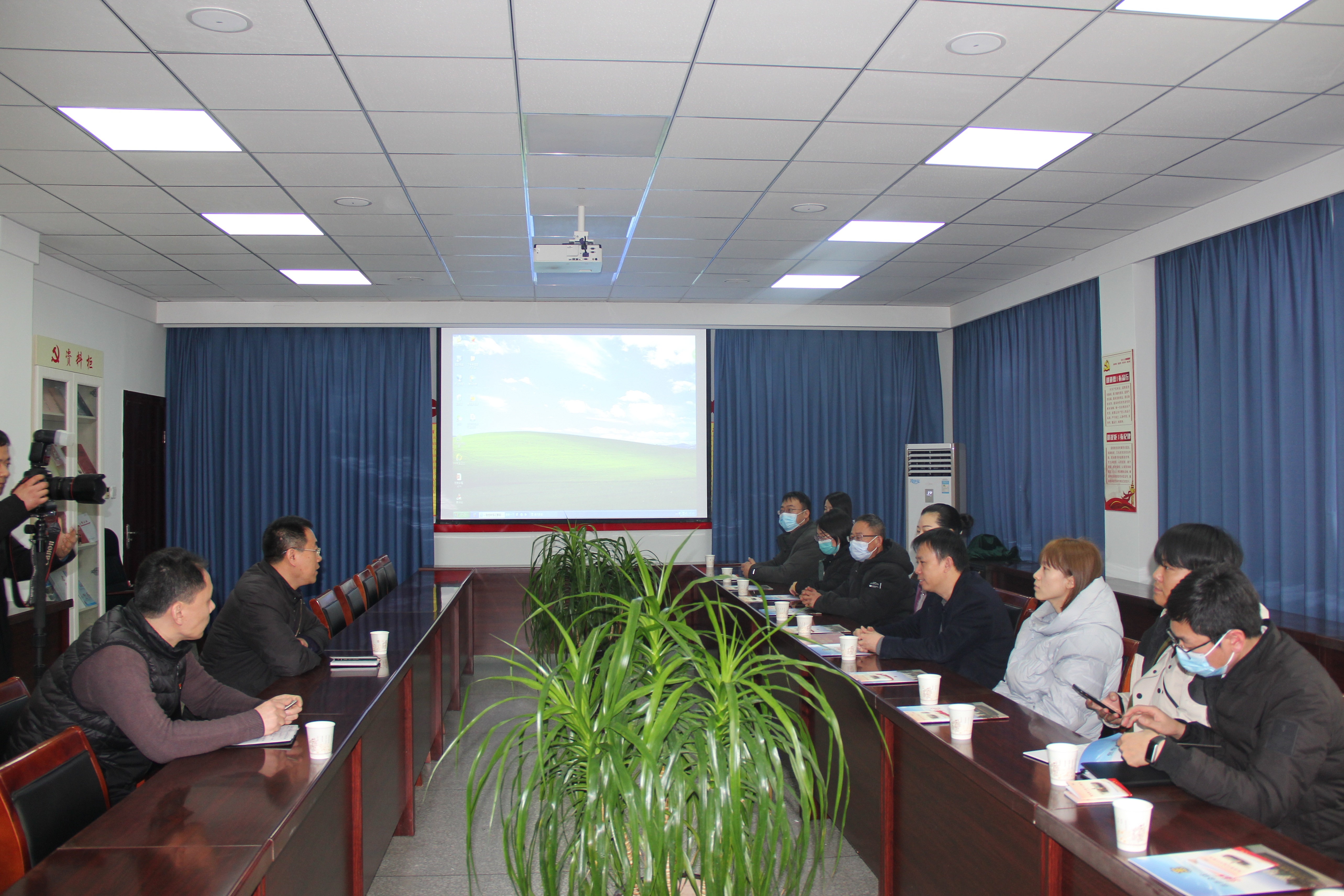 學習先進經驗 提升黨建工作質量